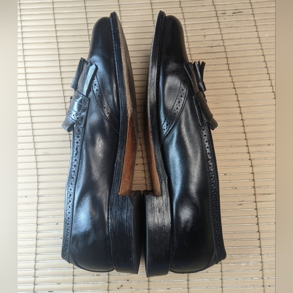 Allen Edmonds \